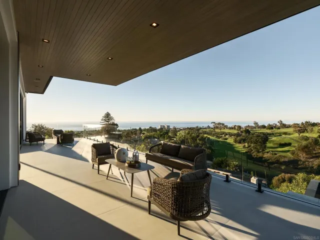 6627 Muirlands Dr, La Jolla, California 92037