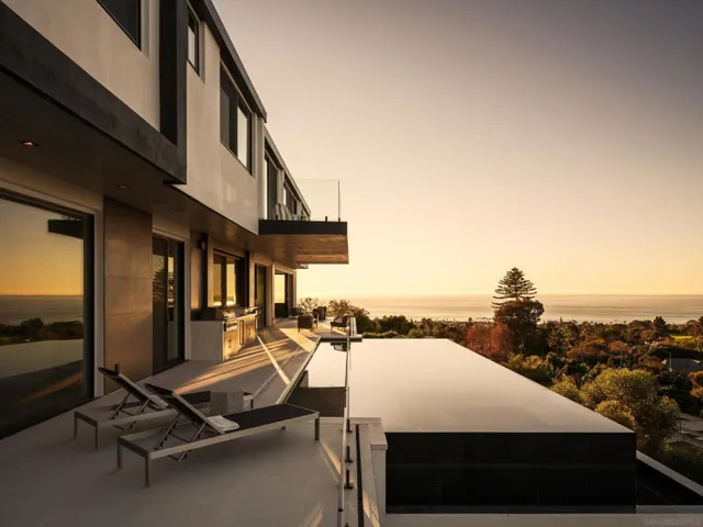 6627 Muirlands Dr, La Jolla, California 92037