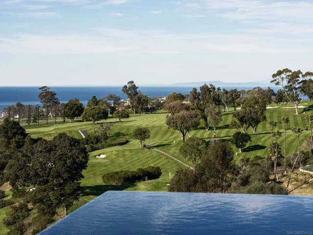 6627 Muirlands Dr, La Jolla, California 92037