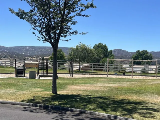 32244 Acorn Trail, Campo, California 91906