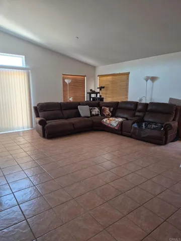 32244 Acorn Trail, Campo, California 91906