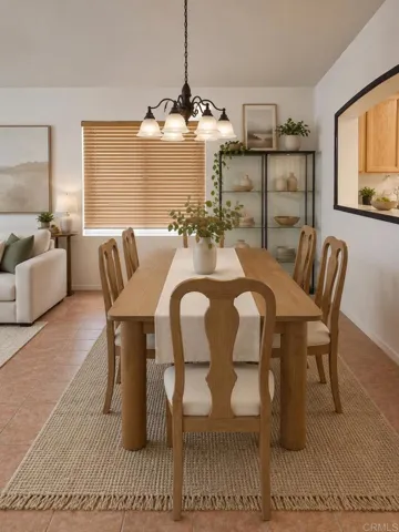 Virtually staged dinning room