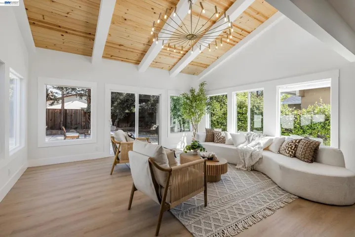 1393 Annapolis Way, San Jose, California 95118