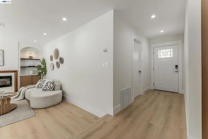 1393 Annapolis Way, San Jose, California 95118