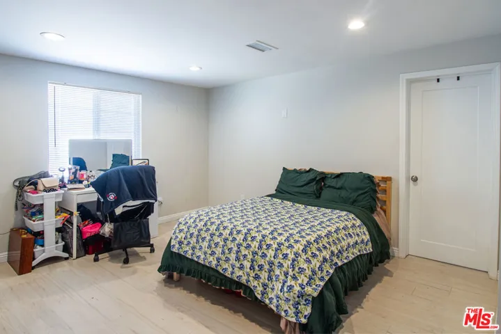 12100 Adelphia Avenue, San Fernando, California 91340
