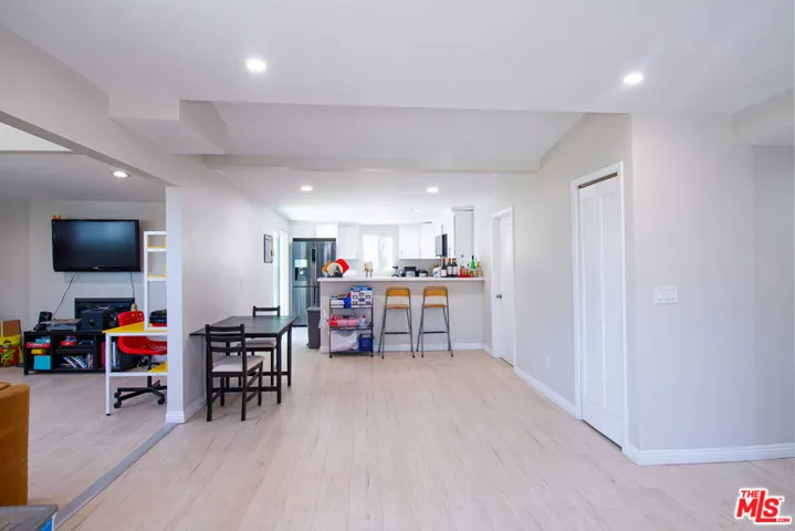 12100 Adelphia Avenue, San Fernando, California 91340