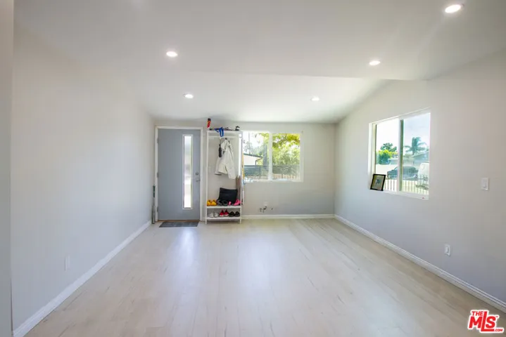 12100 Adelphia Avenue, San Fernando, California 91340