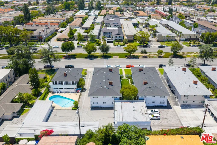 921 W Huntington Drive, Arcadia, California 91007