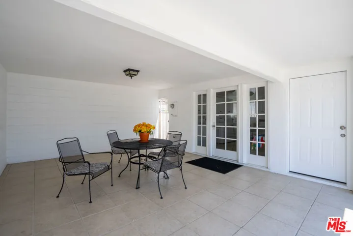 921 W Huntington Drive, Arcadia, California 91007