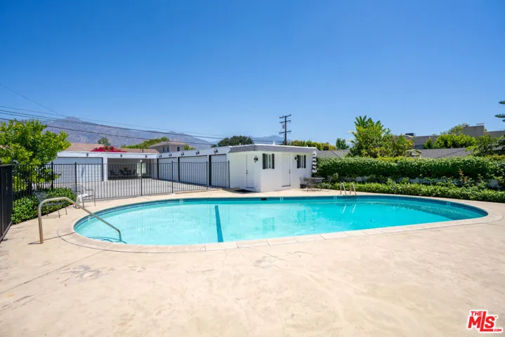 921 W Huntington Drive, Arcadia, California 91007