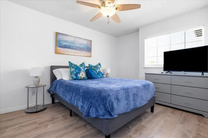 35-Bedroom 3
