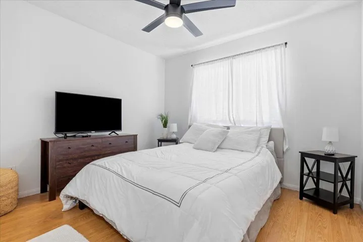 33-Bedroom 2