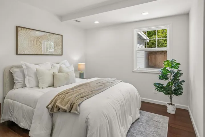 1850 Montecito Avenue, Mountain View, California 94043