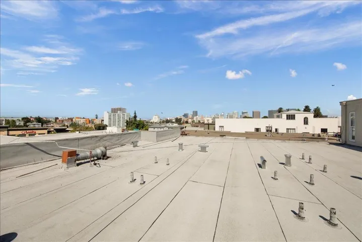 220 Athol Avenue, Oakland, California 94606