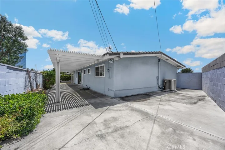 13471 Greentree Avenue, Garden Grove, California 92840