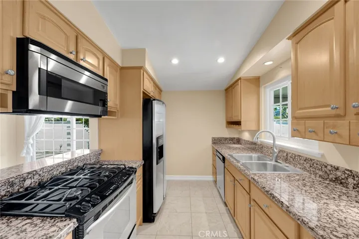 13471 Greentree Avenue, Garden Grove, California 92840
