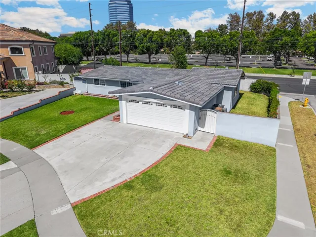 13471 Greentree Avenue, Garden Grove, California 92840