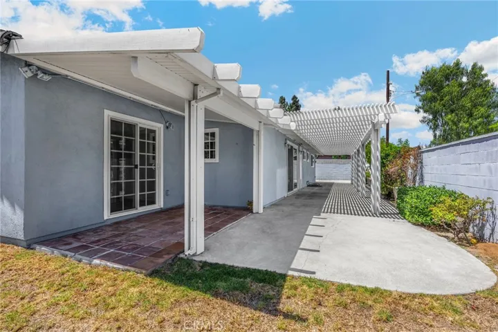 13471 Greentree Avenue, Garden Grove, California 92840