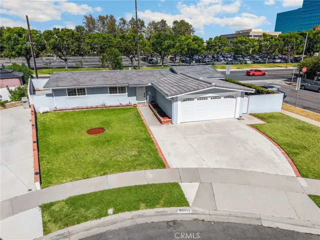 13471 Greentree Avenue, Garden Grove, California 92840