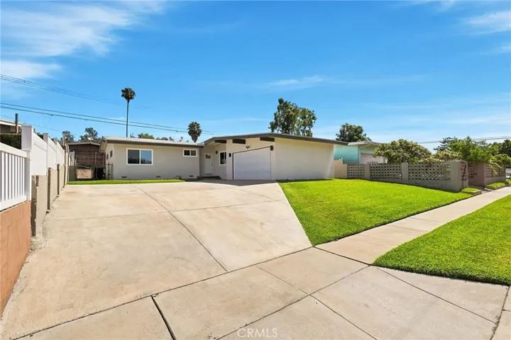 17045 Salais, La Puente, California 91744