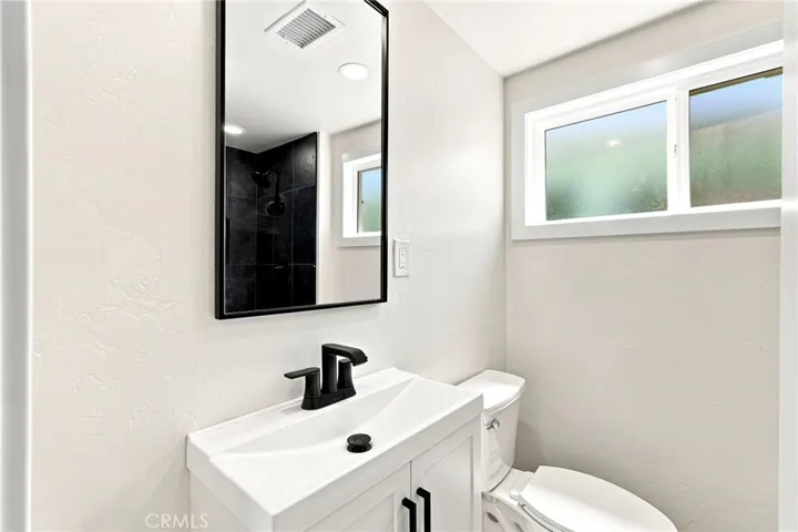 17045 Salais, La Puente, California 91744