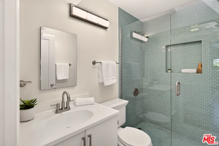 3470 Cabrillo Boulevard, Los Angeles, California 90066