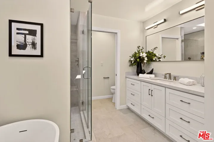 3470 Cabrillo Boulevard, Los Angeles, California 90066