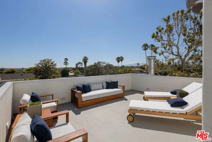 3470 Cabrillo Boulevard, Los Angeles, California 90066