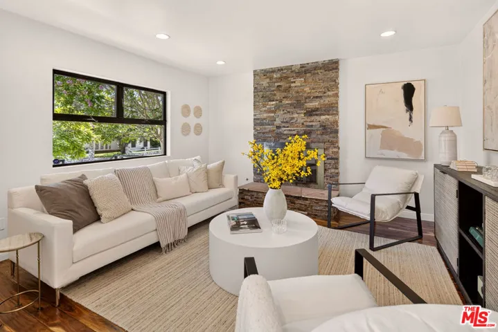 3470 Cabrillo Boulevard, Los Angeles, California 90066