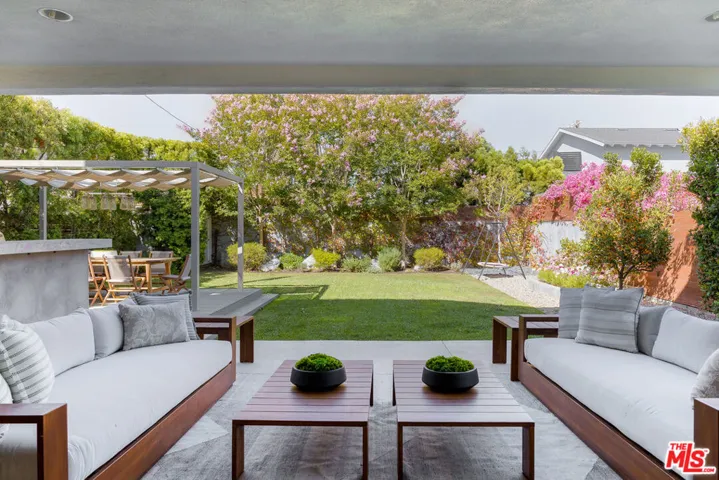 3470 Cabrillo Boulevard, Los Angeles, California 90066