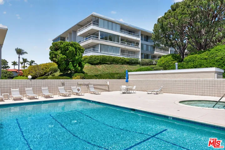 32646 Coastsite Drive 202, Rancho Palos Verdes, California 90275