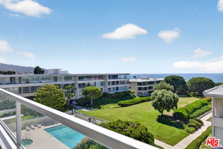 32646 Coastsite Drive 202, Rancho Palos Verdes, California 90275