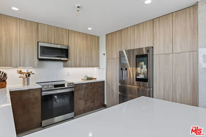 32646 Coastsite Drive 202, Rancho Palos Verdes, California 90275