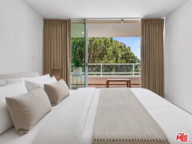 32646 Coastsite Drive 202, Rancho Palos Verdes, California 90275