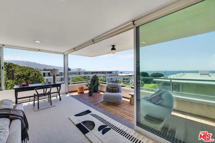 32646 Coastsite Drive 202, Rancho Palos Verdes, California 90275