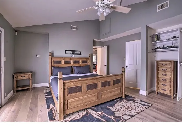 423 Crouch, Oceanside, California 92054
