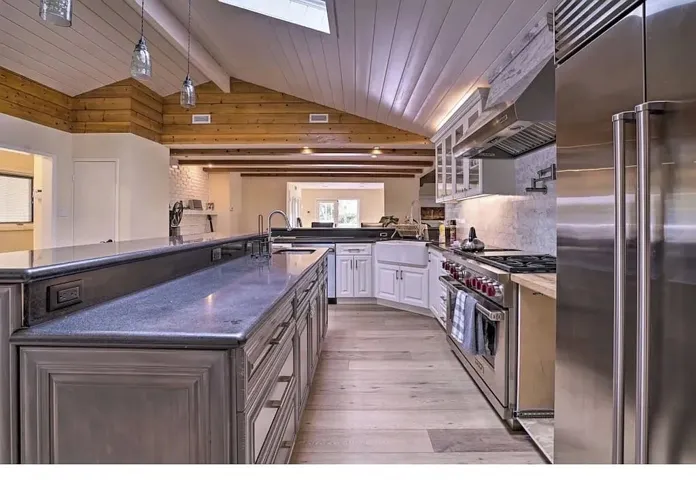 423 Crouch, Oceanside, California 92054