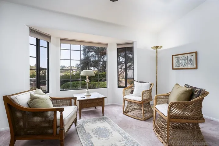 9522 Sage Hill Way, Escondido, California 92026