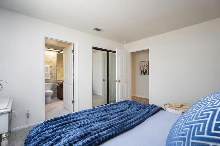 9522 Sage Hill Way, Escondido, California 92026