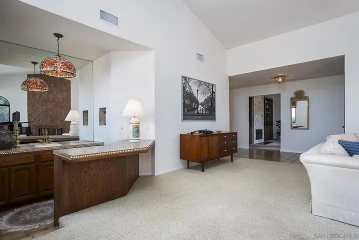 9522 Sage Hill Way, Escondido, California 92026