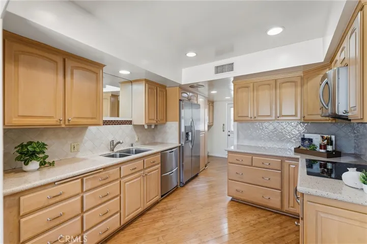 17382 Jacaranda, Tustin, California 92780
