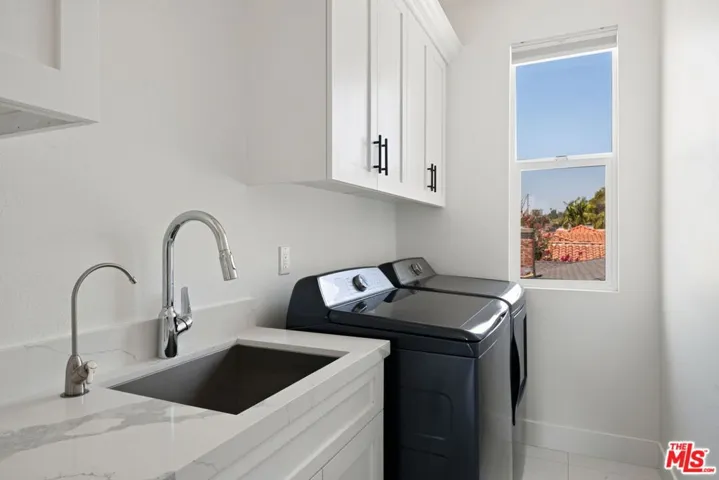 8910 W 25th Street, Los Angeles, California 90034