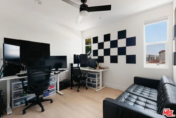 8910 W 25th Street, Los Angeles, California 90034