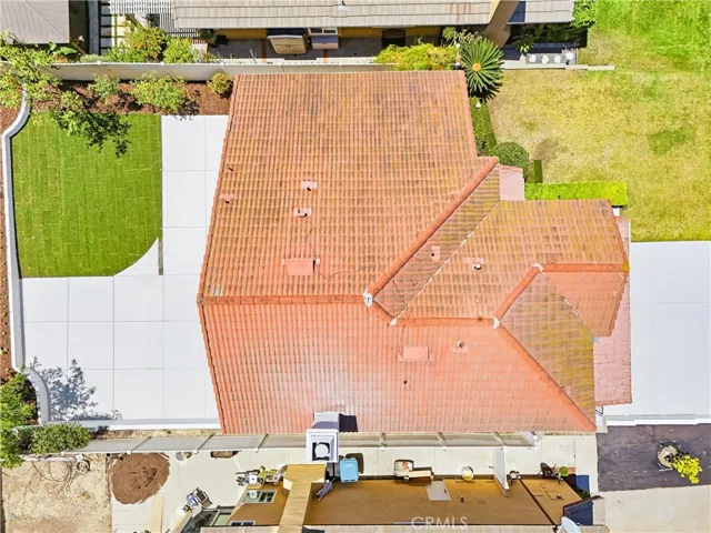 3328 Braemar, Corona, California 92882