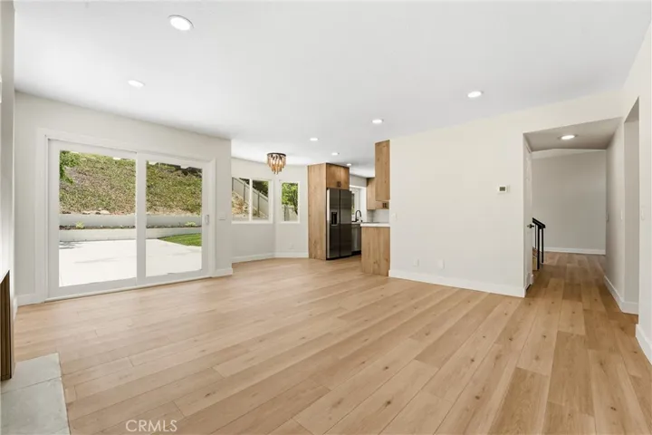 3328 Braemar, Corona, California 92882