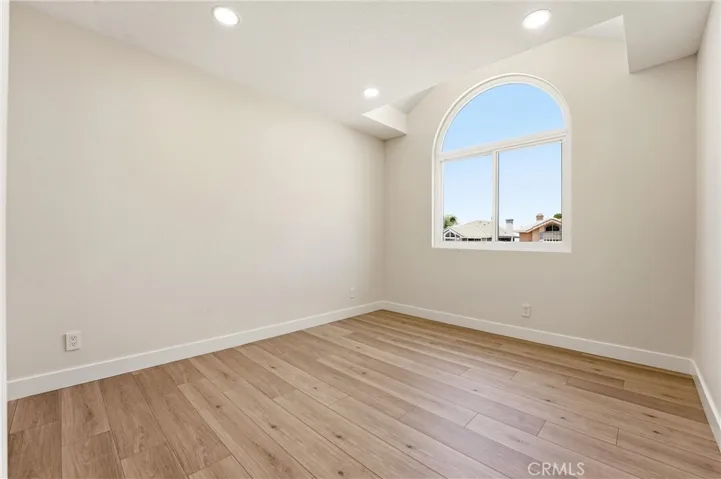 3328 Braemar, Corona, California 92882