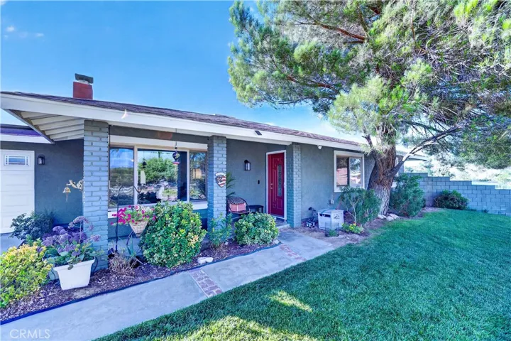 16021 Wells Fargo, Lake Los Angeles, California 93591