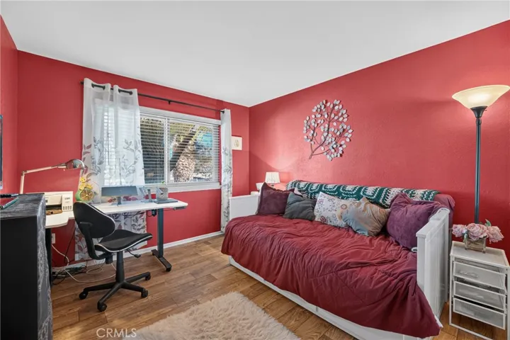 16021 Wells Fargo, Lake Los Angeles, California 93591