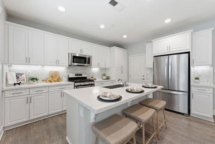 1063 Sea Glass, San Diego, California 92154