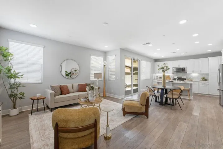 1063 Sea Glass, San Diego, California 92154